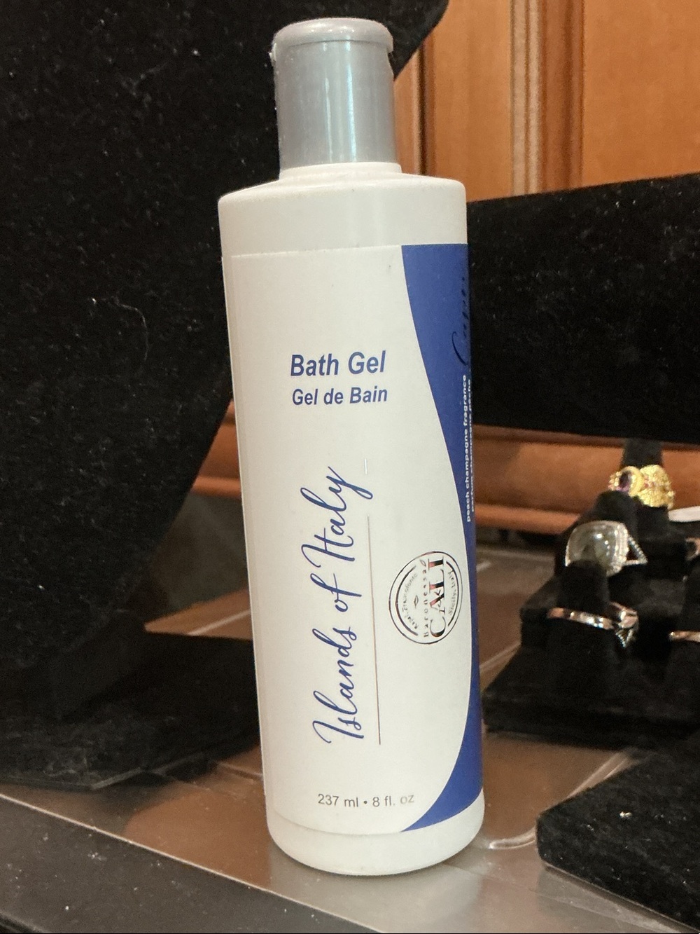 Islands of Holy Blue Bath Gel - Refreshing Daily Body Wash